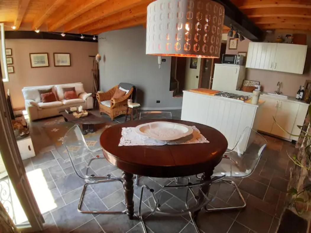 צ'רנוביו Holiday Home Vista Lago מראה חיצוני תמונה