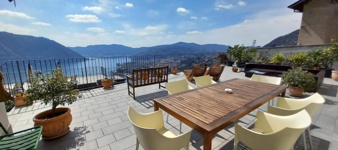 צ'רנוביו Holiday Home Vista Lago מראה חיצוני תמונה