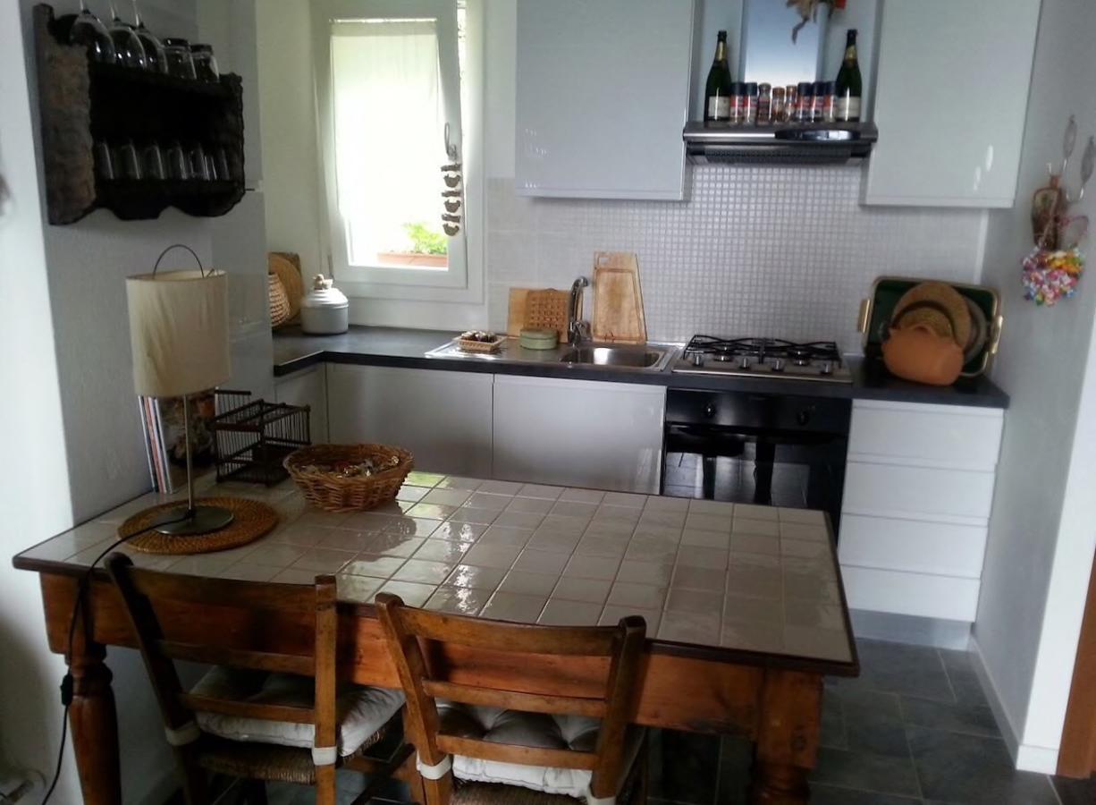 צ'רנוביו Holiday Home Vista Lago מראה חיצוני תמונה